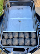 Load image into Gallery viewer, Adjustable Offset Plate for Weber Go-Anywhere
